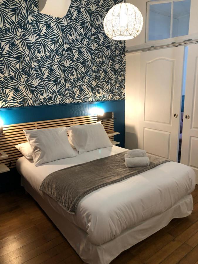 Le Grand Royal, 2 Chambres De Charme, Place Royale Nantes Zewnętrze zdjęcie
